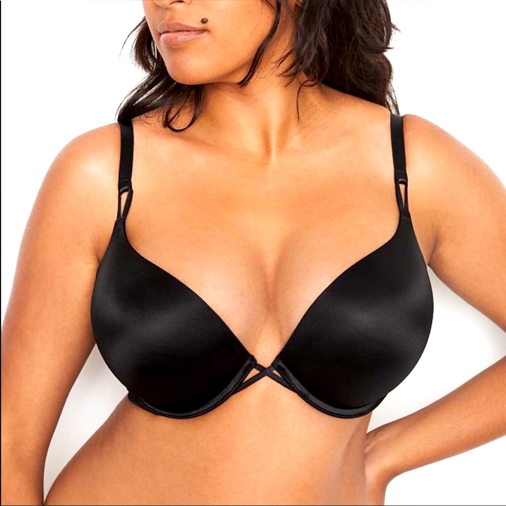 VS Bombshell plunge bra. 34B